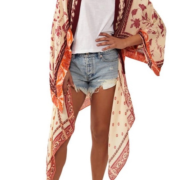 Free People Kiss the Butterfly Kimono - Picture 2 of 12